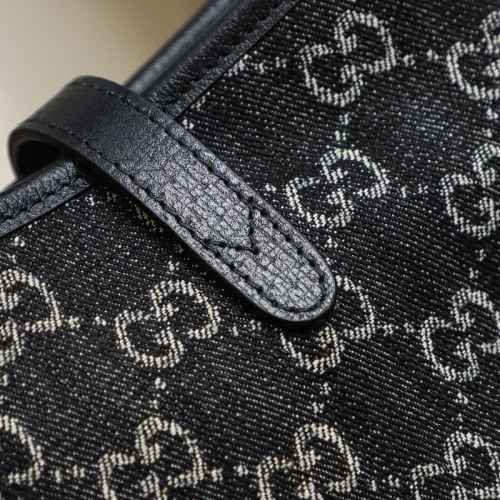 Gucci Leather Carrying Large Capacity Underarm Bag #nigo21962