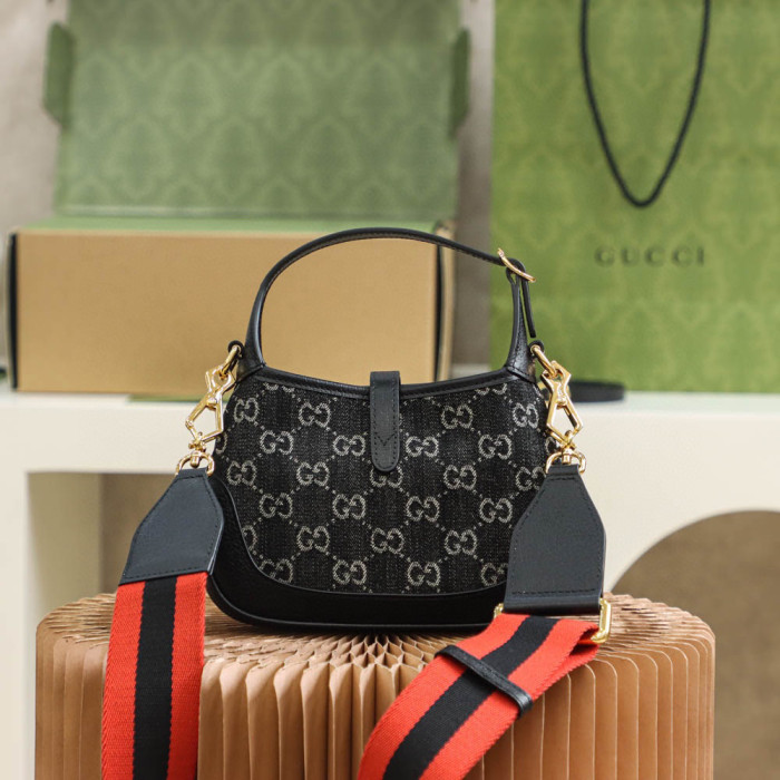 Gucci Leather Carrying Large Capacity Underarm Bag #nigo21962