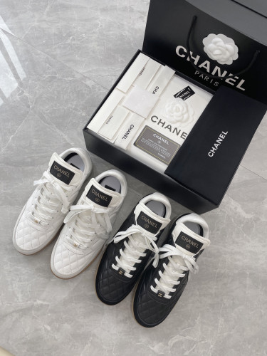 Chanel Women's Low Top Leather Sneakers Shoes #nigo96619