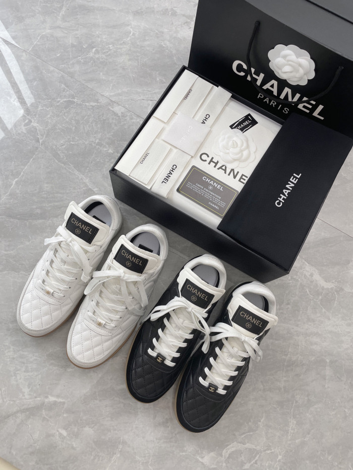 Chanel Women's Low Top Leather Sneakers Shoes #nigo96619