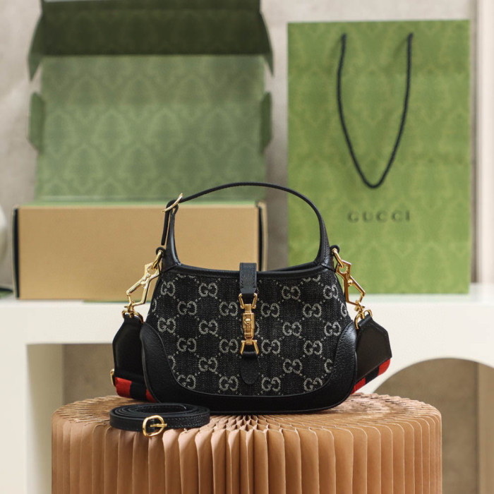 Gucci Leather Carrying Large Capacity Underarm Bag #nigo21962