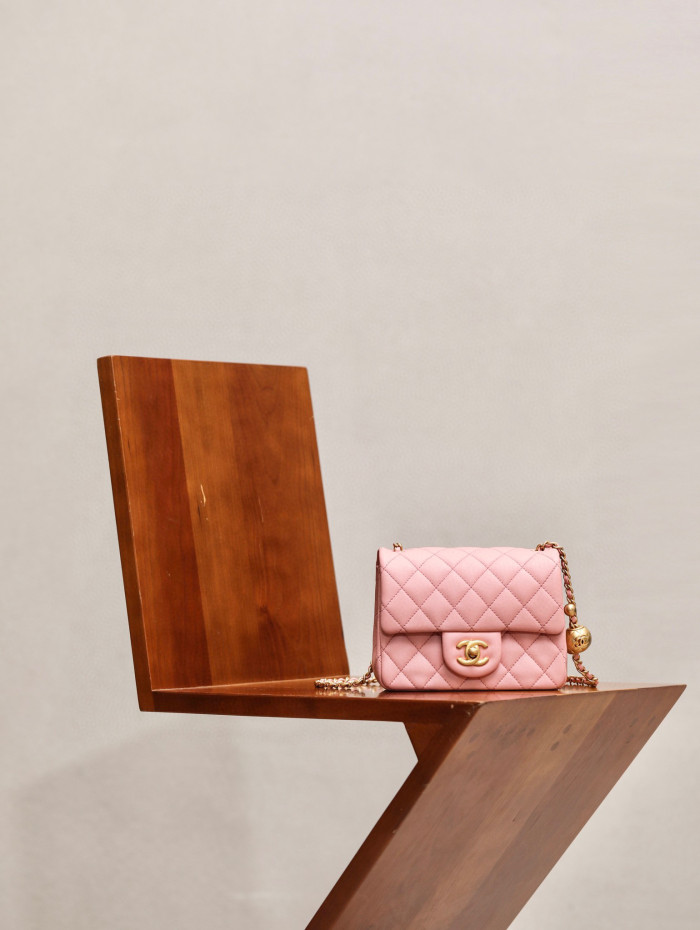 Chanel Diamond Chain Diagonal Span Bag #nigo21968