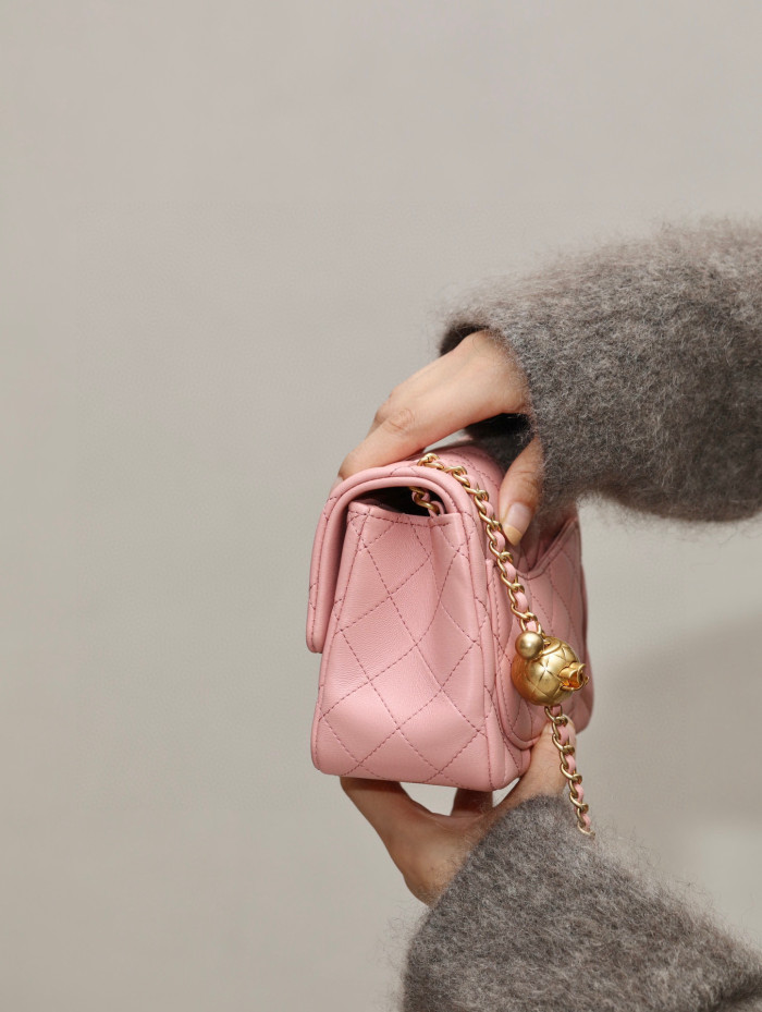 Chanel Diamond Chain Diagonal Span Bag #nigo21968