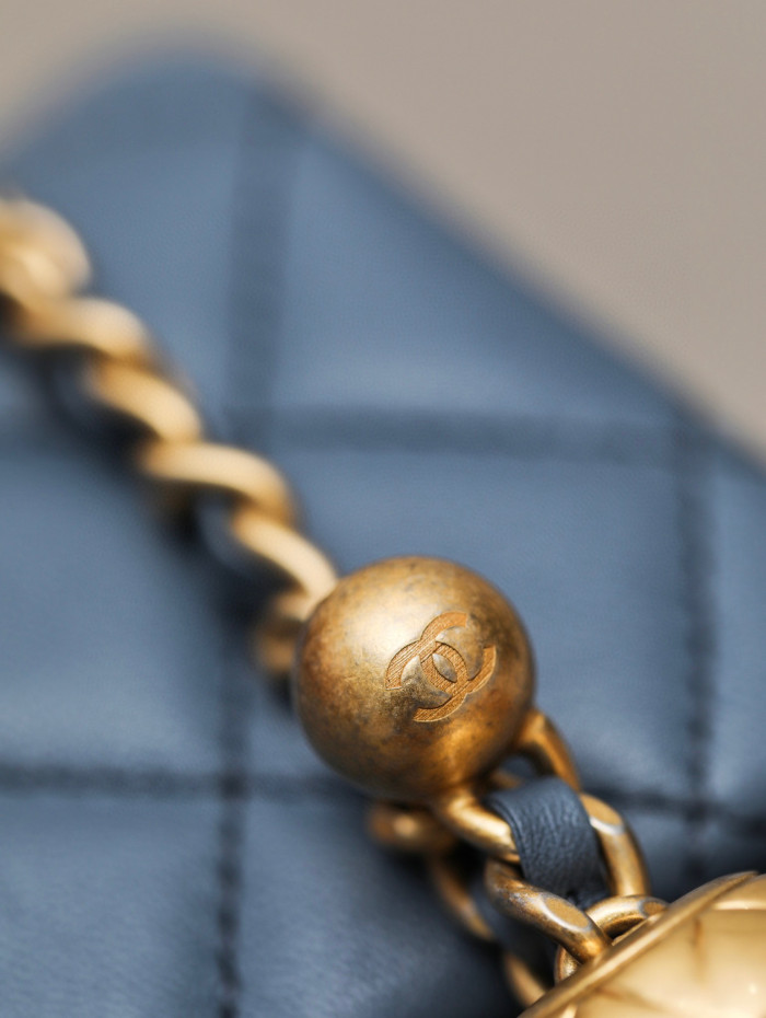 Chanel Diamond Chain Diagonal Span Bag #nigo21968
