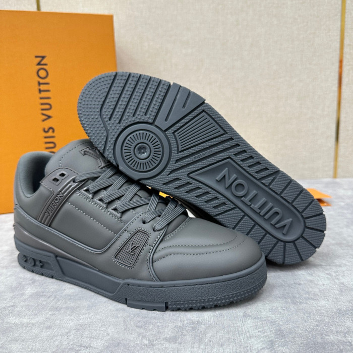Louis Vuitton LV Trainer Sneaker Men's Low Top Lace Up Casual Shoes #nigo96632