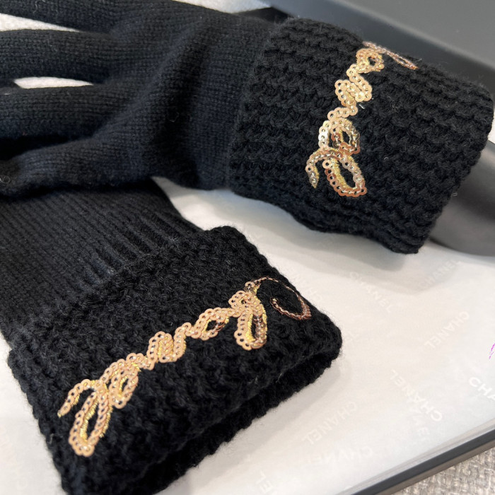 Chanel Cashmere Knit Hat Gloves Scarf #nigo96642