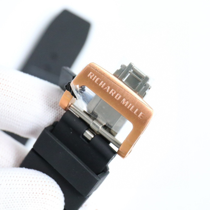 AMG Mechanical Intelligent Strap Watch #nigo21987
