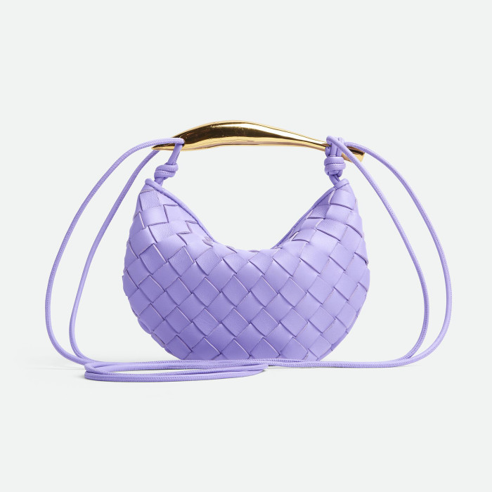 Bottega Veneta Leather Woven Hand Bag #nigo21992