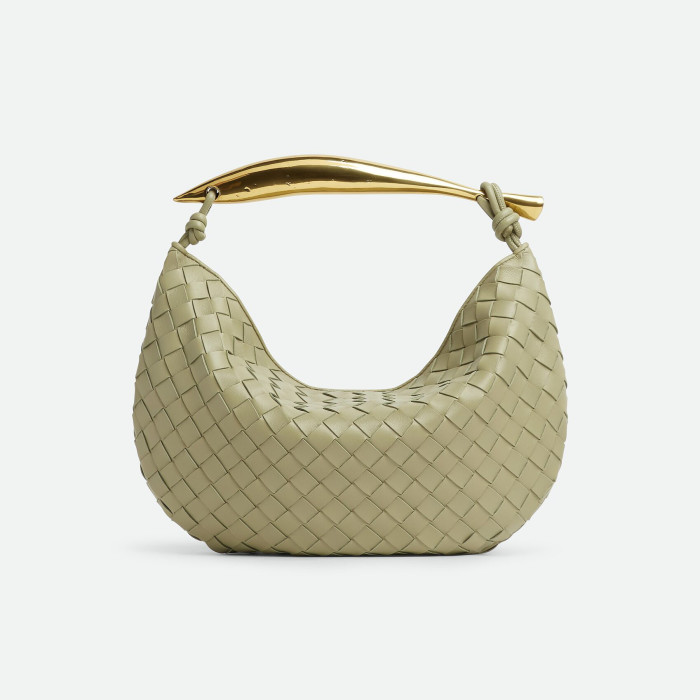 Bottega Veneta Leather Woven Hand Bag #nigo21992