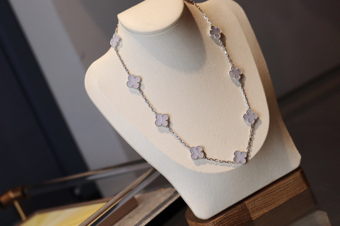 Van Cleef & Arpels Vintage Alhambra Necklace Jewelry #nigo96695