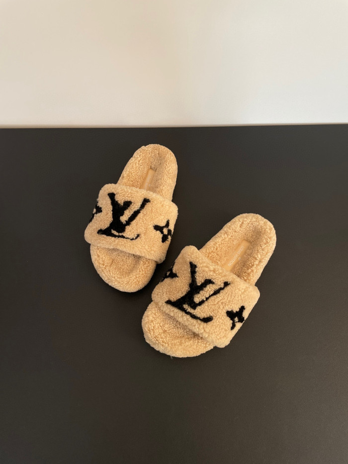 Louis Vuitton Women's PASEO COMFORT Sandals Shoes #nigo96715