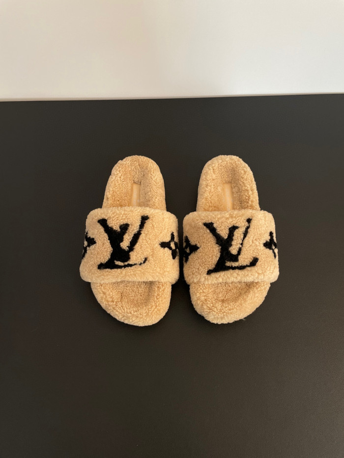 Louis Vuitton Women's PASEO COMFORT Sandals Shoes #nigo96715