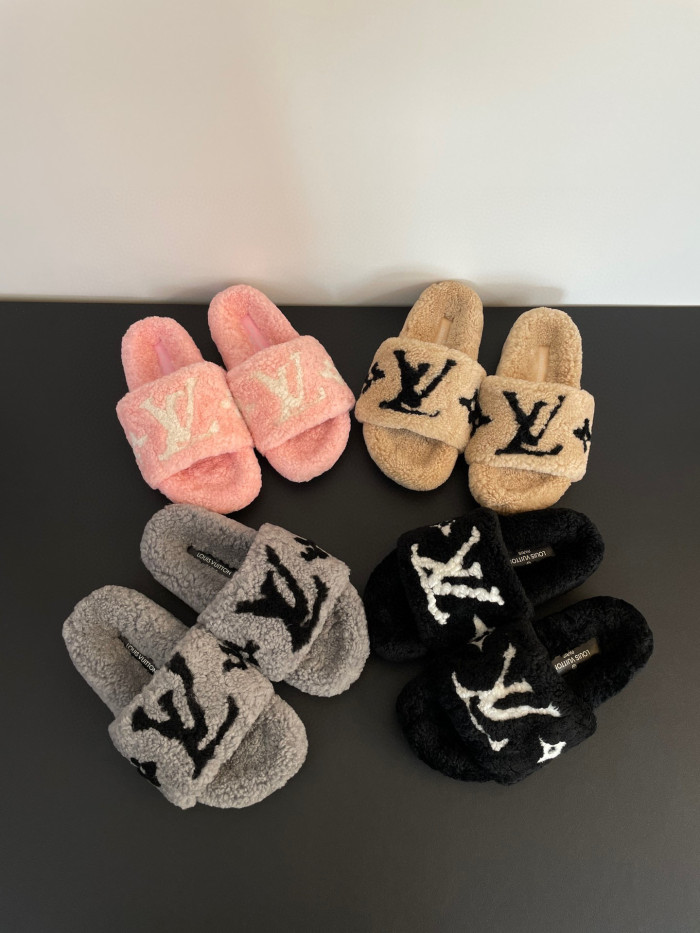 Louis Vuitton Women's PASEO COMFORT Sandals Shoes #nigo96715