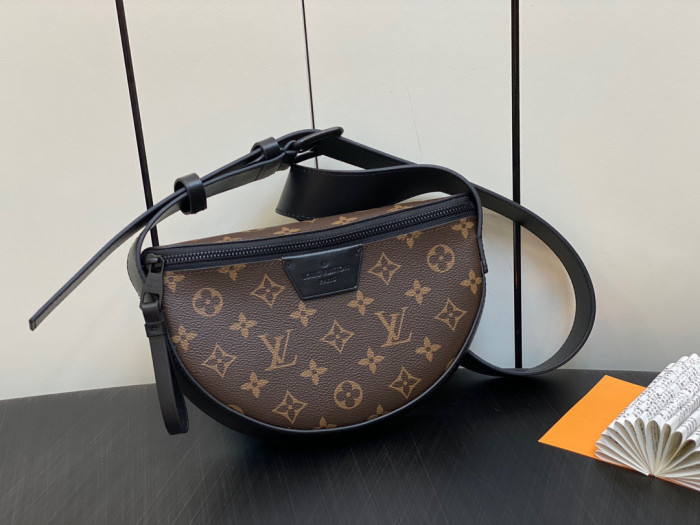 Louis Vuitton Moon Crossbody Leather Printed Diagonal Cross Bag #nigo22128