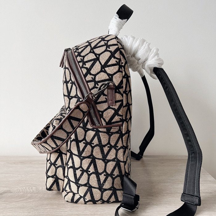 Valentino Printed Canvas Backpack Bag #nigo22127