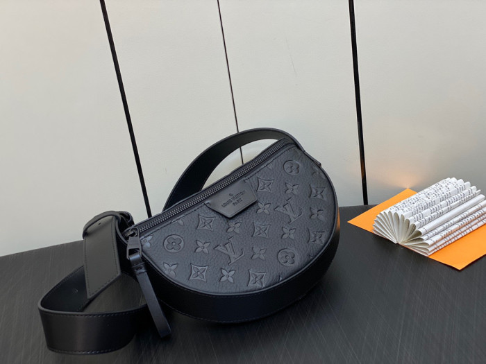 Louis Vuitton Moon Crossbody Leather Printed Diagonal Cross Bag #nigo22128