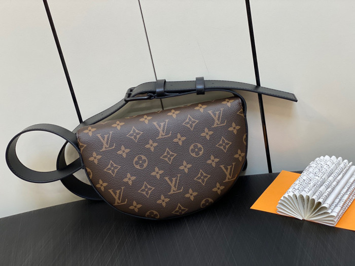 Louis Vuitton Moon Crossbody Leather Printed Diagonal Cross Bag #nigo22128