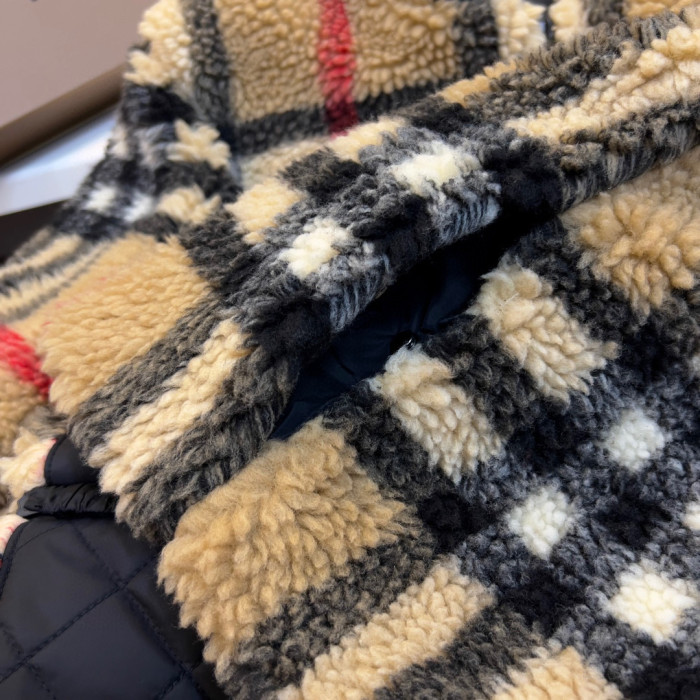 Burberry Check Fleece Hooded Jacket #nigo96751