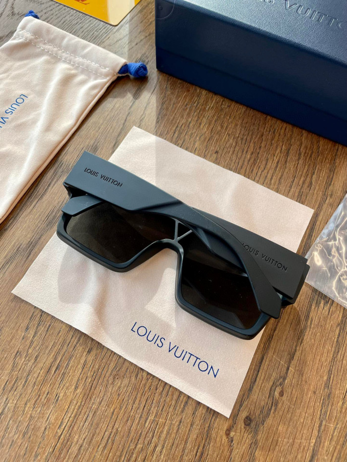 Louis Vuitton Sunshade Sunglasses #nigo22137