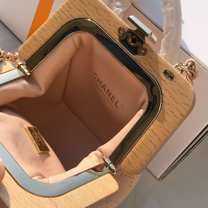 Chanel Leather Chain Diagonal Mini Bag #nigo22168
