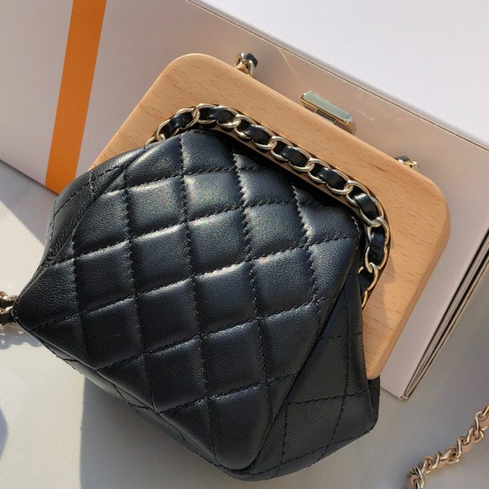 Chanel Leather Chain Diagonal Mini Bag #nigo22168