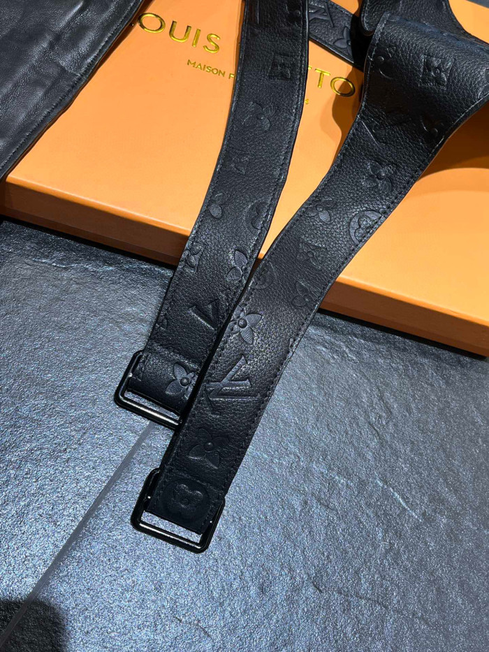 Louis Vuitton Leather Printed Vest With Accessories #nigo22172