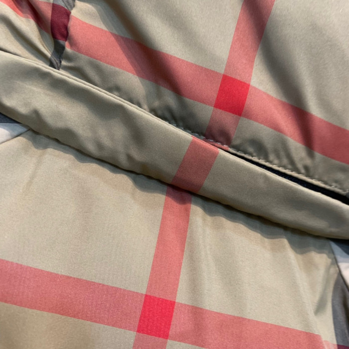 Burberry Checkered Striped Hooded Down Jacket #nigo22161