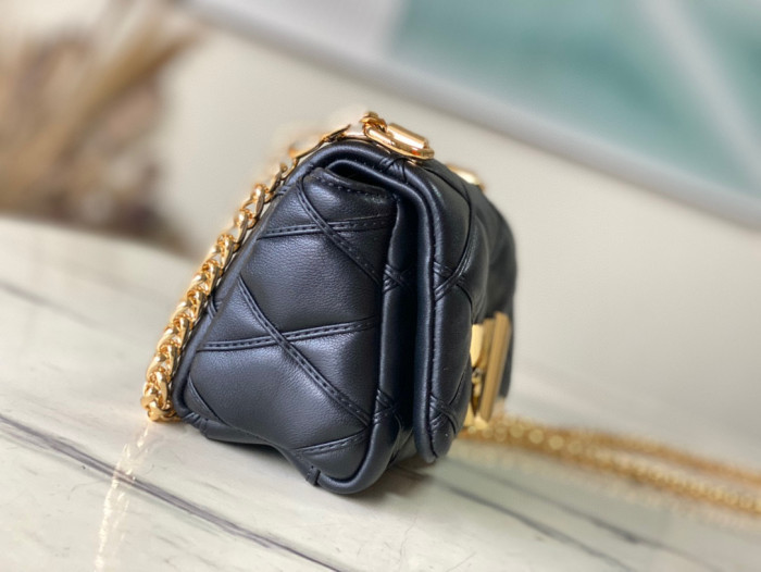Louis Vuitton PICO GO-14 Leather Chain Diagonal Bag #nigo22171