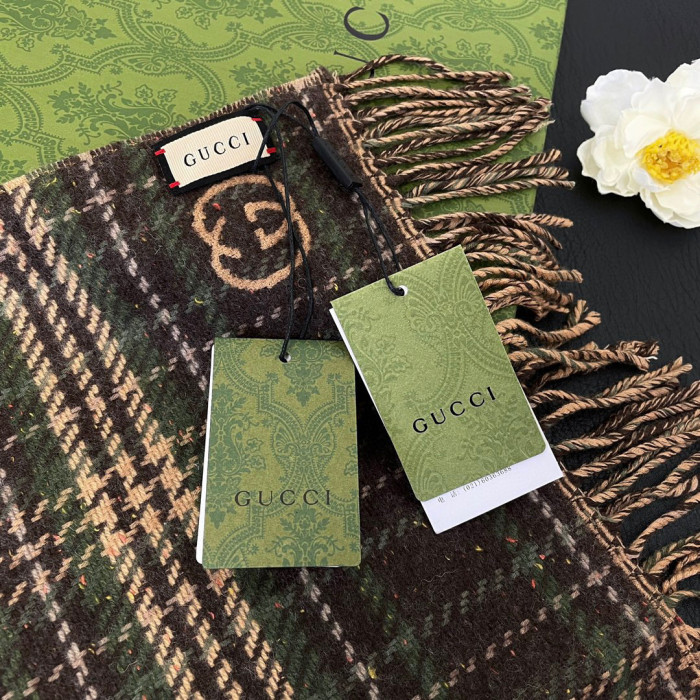 Gucci Plaid Wool Scarf #nigo96777