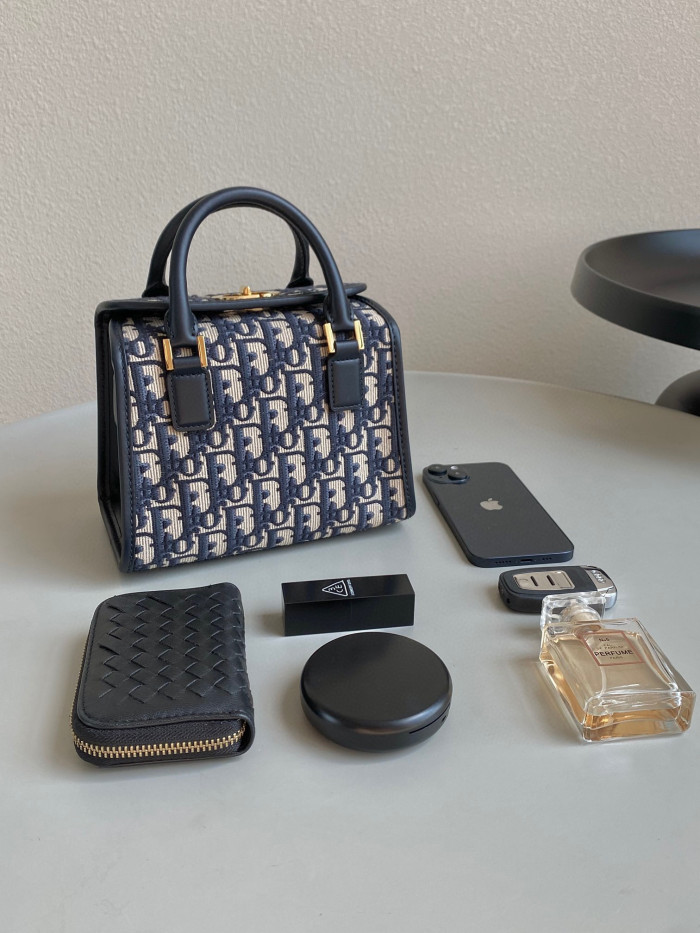 Dior BOSTON Leather Printed Portable Diagonal Bag #nigo22178