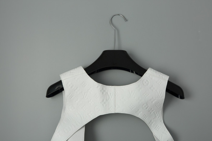 Louis Vuitton Leather Printed Vest With Accessories #nigo22172