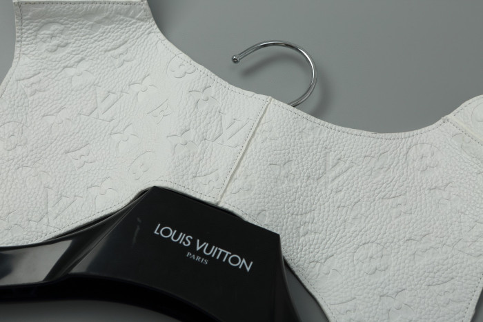 Louis Vuitton Leather Printed Vest With Accessories #nigo22172