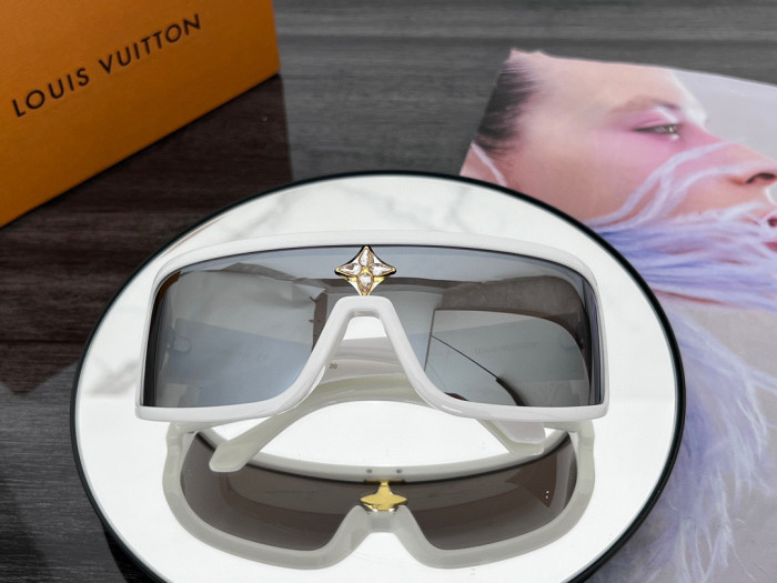 NIGO Louis Vuitton Men's Irregular Shape Plate Sunglasses Glasses #nigo96977