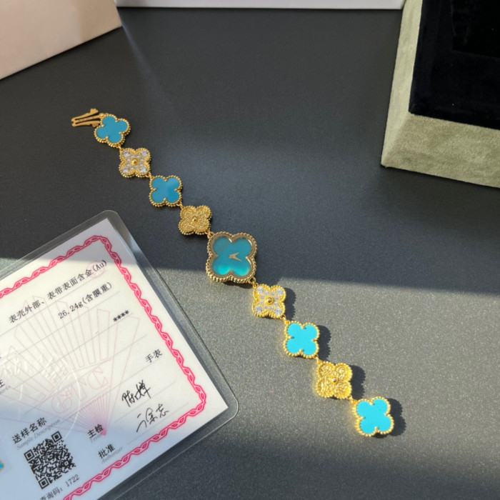 NIGO Van Cleef & Arpels Sweet Alhambra Four Leaf Clover Jewelry Watch in 18K Genuine Gold #nigo97153