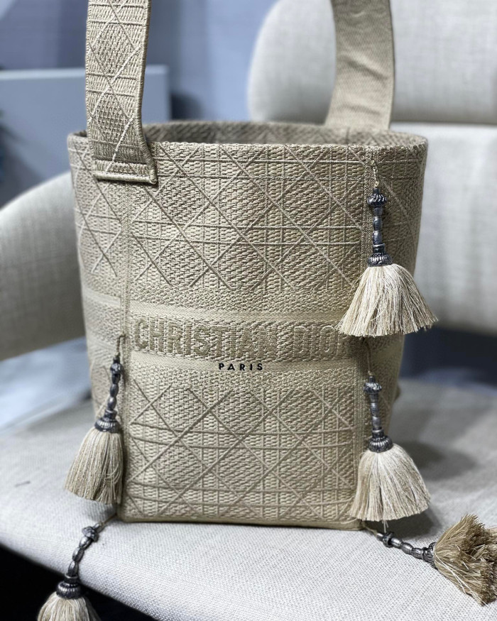NIGO Dior Women's Beige D-BUBBLE Rattan Checkered Embroidery Straw Effect Canvas Bucket Bag Shoulder Bag Tote #nigo97188
