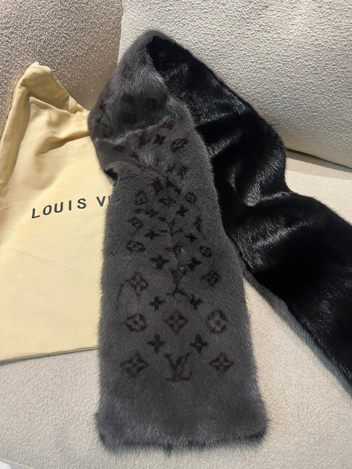 NIGO Louis Vuitton Men's Winter Monogram Reverso Reversible Wool Fur Scarf #nigo97243