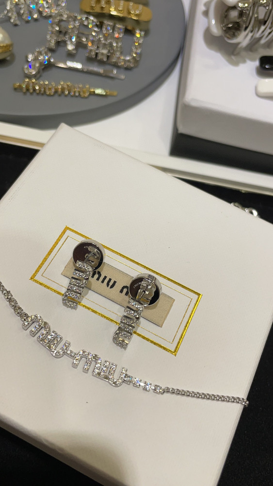 NIGO MiuMiu Women's Logo Metal Necklace With Crystals Necklace Jewelry #nigo97293