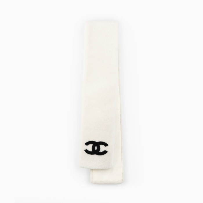 NIGO Chanel Women's Winter Reversible Shearling Sheep Leather Scarf Earmuffs #nigo97346