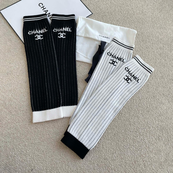 NIGO Chanel Women's Black And White knitted Mid-Calf Socks #nigo97456