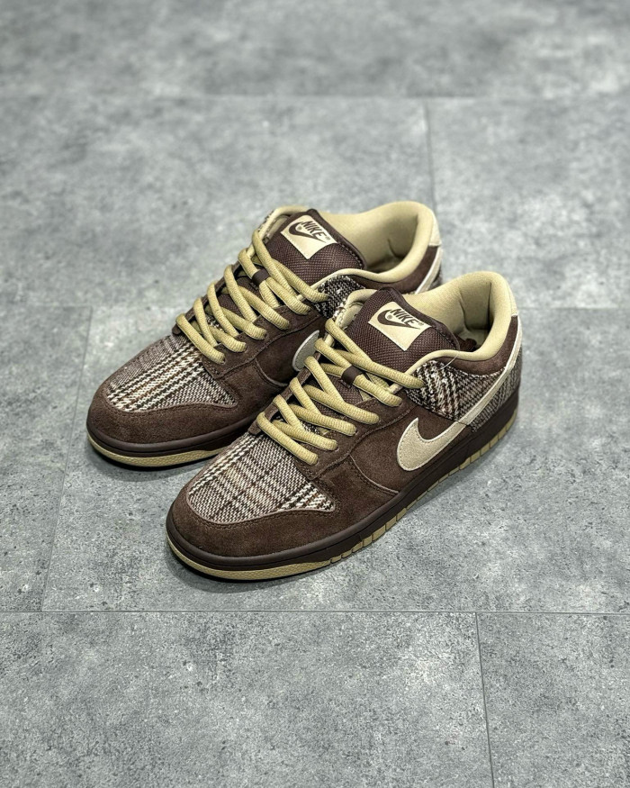 NIGO Nike Dunk SB Low Tweed Men's Brown Suede Low Top Board Shoes #nigo97556