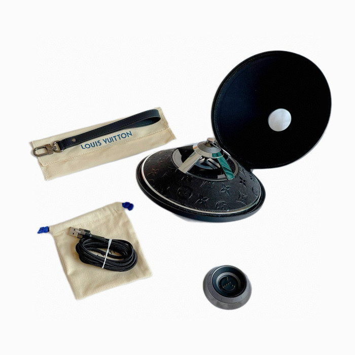 NIGO Louis Vuitton Horizon Light Up Speaker Black Flying Saucer Shape Bluetooth Audio #nigo97712