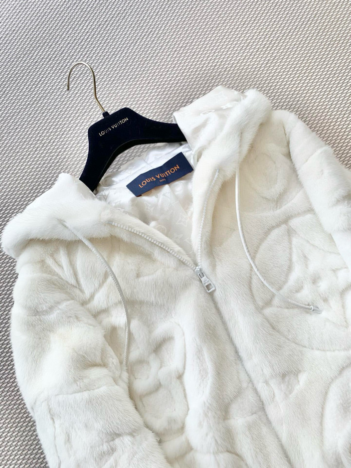 NIGO Louis Vuitton Men's And Women's Aged Shearling Embossed Craft Velvet Mink Pure White Zip Jacket #nigo97838