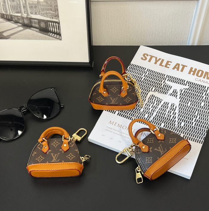 NIGO Louis Vuitton Men's Women's Mini Headset Bag Shell Bag Cartoon Keychain Hanging Jewelry Accessories #nigo98158