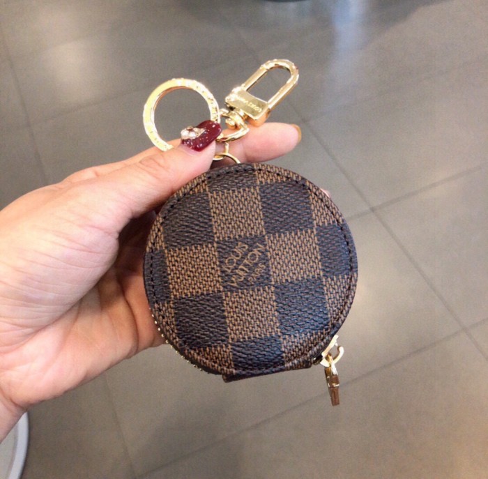 NIGO Louis Vuitton Men's Women's Mini Headset Bag Shell Bag Cartoon Keychain Hanging Jewelry Accessories #nigo98158