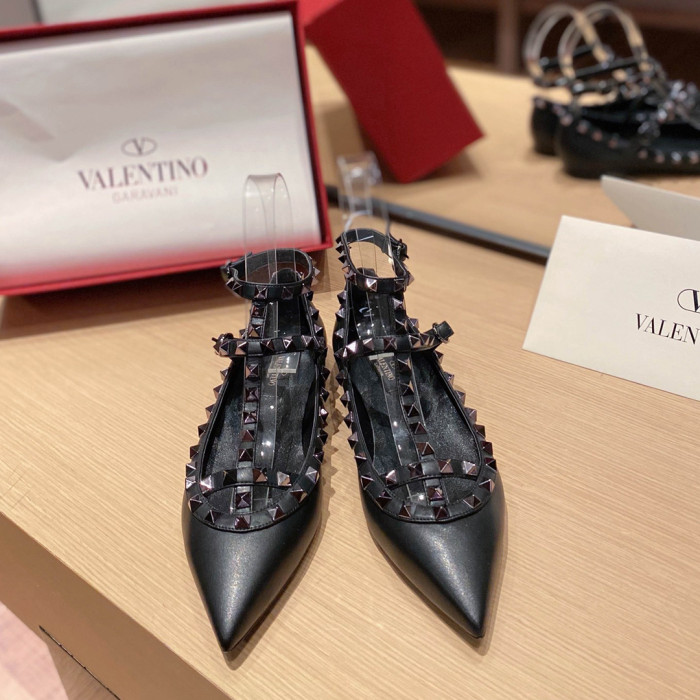 NIGO Valentino Women's Spring And Summer Rivets Cowhide Single Shoes Mirror Patent Leather Sheepskin Lining High-heeled Shoes #nigo98357