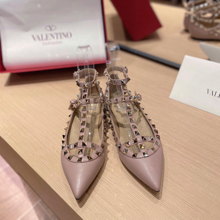 NIGO Valentino Women's Spring And Summer Rivets Cowhide Single Shoes Mirror Patent Leather Sheepskin Lining High-heeled Shoes #nigo98357