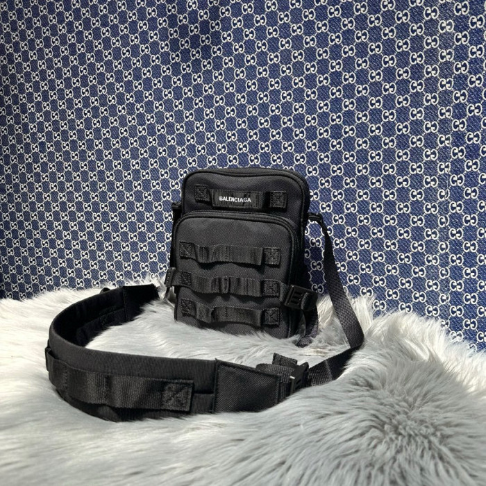 NIGO Balenciaga Army Men's Black Removable Adjustable Shoulder Strap Zipper Closure Nylon Polyester Shoulder Crossbody Bag #nigo98467