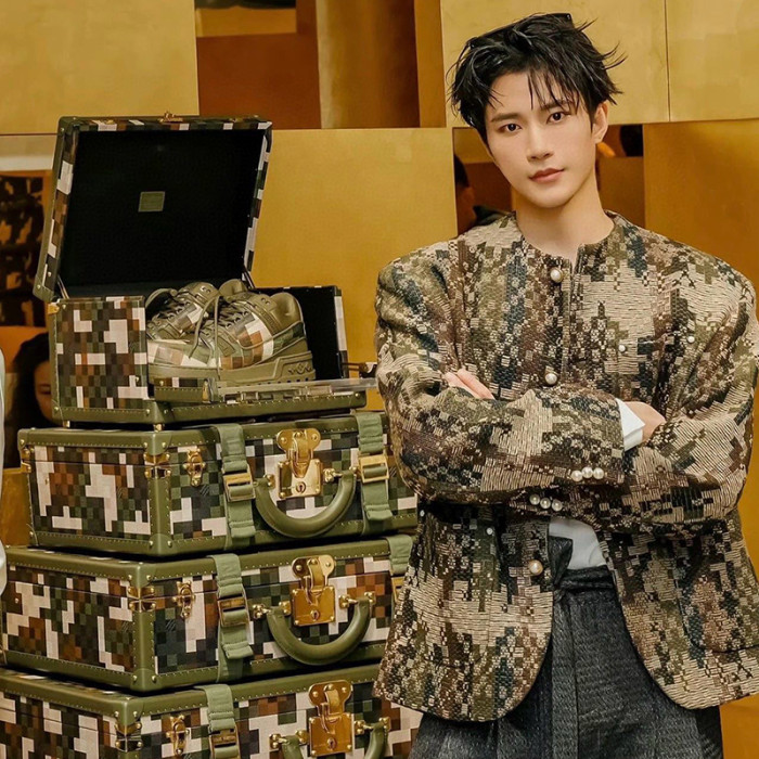 NIGO Louis Vuitton Men's Spring And Fall Fashion Mini Checkerboard Plaid Round Neck Jacket Pearl Buttons Casual Jacket Ngvp #nigo7854