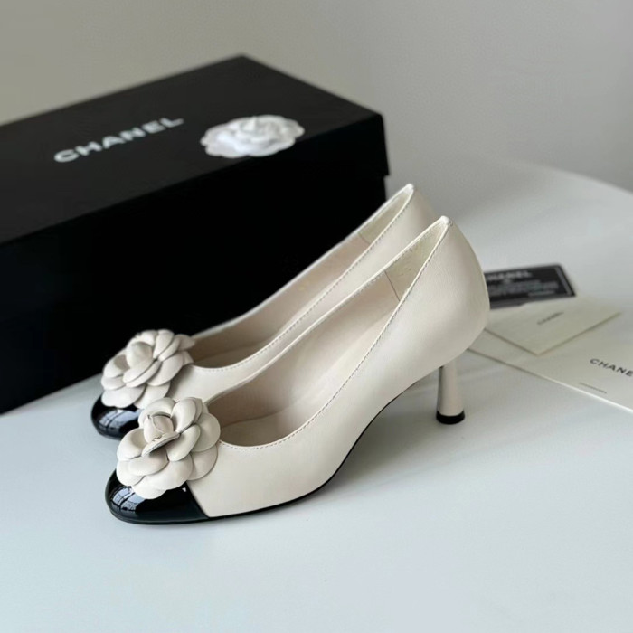 NIGO Chanel Women's Spring And Summer Colorblocking Flowers High Heels Temperament Fashion Single Shoes Sheepskin High Heels #nigo98731