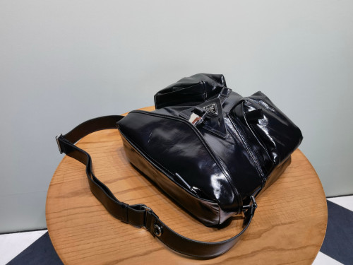 NIGO Prada Men's Black Triangle Label Metal Logo Leather Crossbody Shoulder Bag Bags #nigo98744